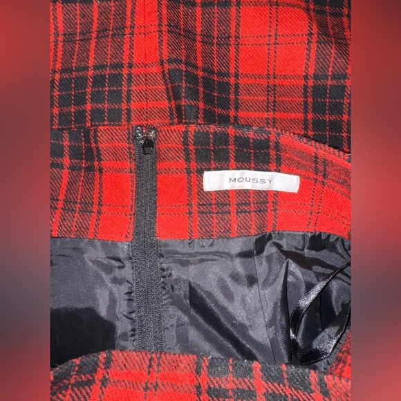 Moussy Women’s Black & Ref Plaid Wool Skirt Size 1 - Picture 5 of 7